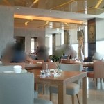 オールデイダイニング オアシスガーデン - 店内