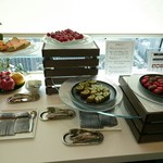 オールデイダイニング オアシスガーデン - メロン甘みはあるか堅い