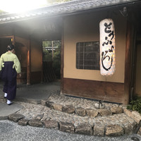 東京 芝 とうふ屋うかい - 外観（入り口）