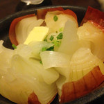 Nanashigure - 玉ねぎ丸ごと焼き