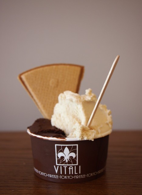 4月28日 金 自由が丘にopen フィレンツェよりチョコレートジェラート専門店 Vitali By はちもぐ ジェラテリア ヴィタリ Gelateria Vitali 自由が丘 アイスクリーム 食べログ