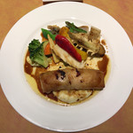 ビストロ　グラン　ソレーユ - メインを真上から。