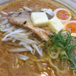 元祖三河味噌ラーメン おかざき商店 - 三河味噌ラーメン（2代目）
            バタートッピング