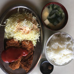 美福食堂 - カツ定食 500円