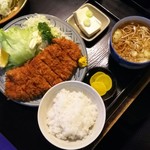 亀鶴庵 - 日本一ヒレカツ定食