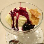 ドゥ・ラパン - 結婚記念日の特別なデザート 『ジュビレ』