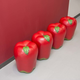 可愛らしいりんごの座席