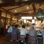 根室花まる - 店内