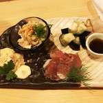 おまかせ4種盛り（450円）