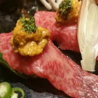 吉祥寺 三うら - 伊万里牛 炙り(うにのせ)