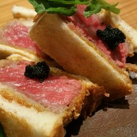 吉祥寺 三うら - 伊万里牛 カツサンド旨すぎ～