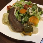 BISTRO BACCHUS - 豚舌の燻製サラダ仕立て