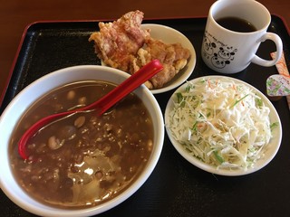 Ryuufukuken - セットメニューの八宝お粥、若鶏の唐揚げ、サラダ　税別680円