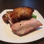 クロモリ - 齋藤豚のスペアリブ叉焼