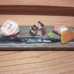 小柳寿司 - 鰆・伊佐木・石鯛の炙り