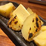 あわい - 新じゃがの炉端焼き