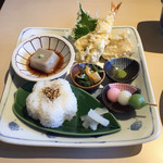 66761055 - 蕎麦豆腐 天ぷら 蕎麦ごはん 一品 三色団子