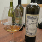 Variante - マルヴァジア品種の2001年のヴィンテージの白ワインと合わせて。レーズン感が凄い。