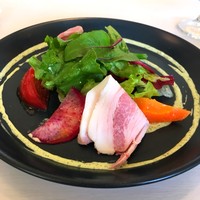 TOOTH TOOTH GARDEN RESTAURANT - 