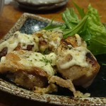 大衆居酒屋わらの - 鶏ももチーズ