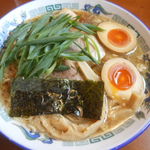 もんど - 蔵出し醤油麺1.5倍麺増量　2017.5