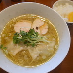 もんど - 期間限定「鶏塩ワンタン麺」2017.5