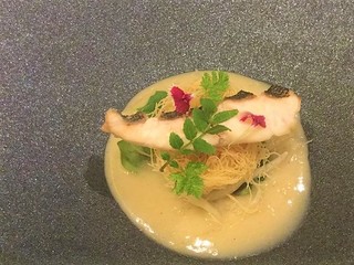 Kyo gastronomy KOZO - 2017年5月　魚料理【イサキの塩焼き　おだしのソース】