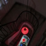 The Morning Cafe - 入口からの螺旋階段