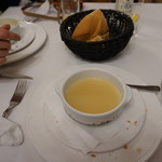 Bar Restaurante El Sitio - 料理写真:生臭いスープ