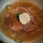 島豆腐と、おそば。真打田仲そば - 国仲そばです。