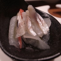 シュン - 