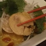 麺線屋formosa - お肉は、しっかり食感、初めて香る漢方スパイスの香りです。