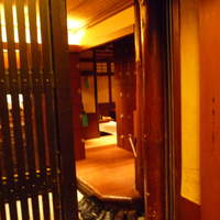 銀平 - ☆入口のドアの中は暖色系で温かい雰囲気です☆
