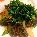 バーン・タム - 