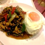 バーン・タム - 