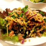 バーン・タム - 