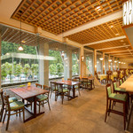 若紫 - 内観（手前のお席）