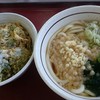 山田うどん 大泊店