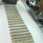 永和豆漿 - 油條作成中～～