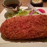 海鮮居酒屋 えん屋 - ジャンボコロッケ