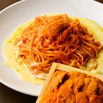 Sea urchin cream pasta