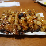 やきとん えん家 - トロテッポーとマルチョウ