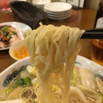 香香飯店 - 麺