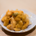 うを徳 - 2017.5 釧路バフンウニ（酢飯の上に）