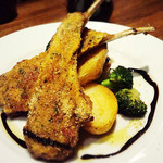 レティコ - ラム肉の香草パン粉焼き