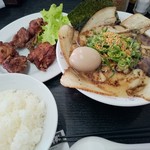 熊本中華そば せからしか - 炙り肉そば＋唐揚げセット