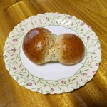 ベーカリー CLOUD - 紅茶だるま(86円)