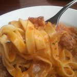 Trattoria L'arche - イタリアンソーセージと季節野菜のトマトクリームソースのアップ　【　２０１１年２月４日　】