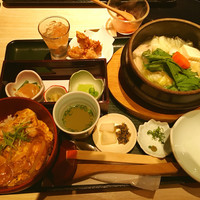 水たき料亭 博多華味鳥 ヒルトンプラザウエスト店 - 