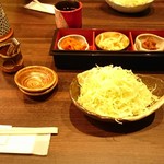 Tonkatsu Miso Yakuwa Na Daifukuten - 